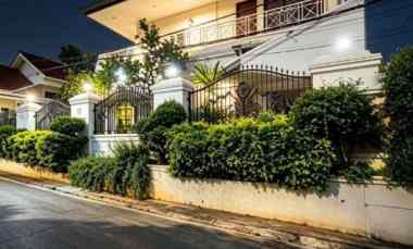 dijual rumah jatibening