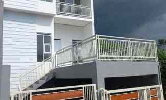 Rumah Baru Dijual Dua Lantai Cluster Jatihandap Bandung