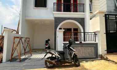 Rumah Baru Jatikramat Jatiasih Bekasi dekat Stasiun Cikunir