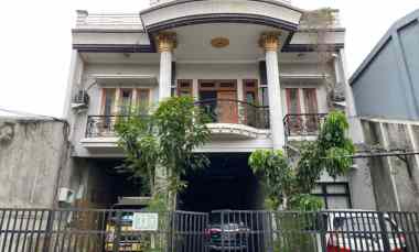 Rumah Dijual di Jatinegara