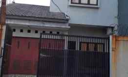 Rumah 2 Lantai Dijual Cepat dekat Tol Simatupang Jatipadang DewiK