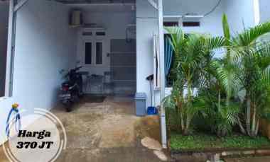 Rumah Siap Huni dalam Cluster Full Furnished Free Biaya di Jatiasih