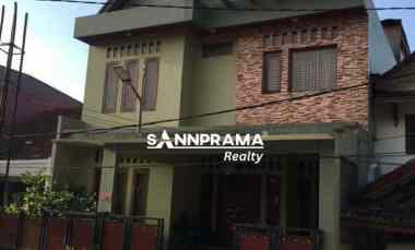 Rumah Second Murah Siap Huni di Grand Galaxy City Bekasi