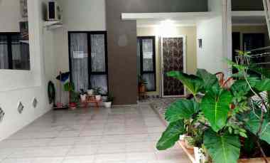 Dijual Cepat/take Over Rumah Cluster Strategis dekat Bandara Soetta