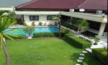 Rumah Jemur Andayani,Jemursari, Kutisari Surabaya, Ada Pool,Halaman Luas