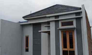 Rumah Selangkah ke Terminal Pilangsari di Pilangsari Sragen