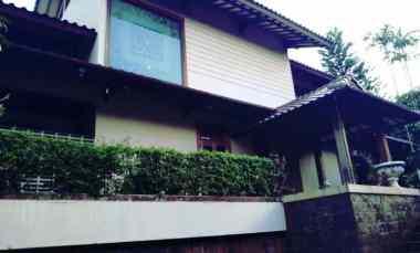 Rumah Lebak Bulus di Komplek dekat Tol TB Simatupang, MRT Lebak Bulus