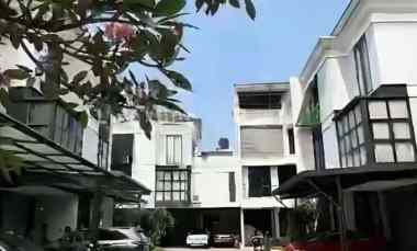 Rumah Dijual di Jl. Ampera