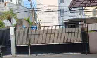 Rumah Tinggal dan Kosan 10 Pintu dekat Perbanas, Jakarta