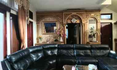 Rumah Mewah Semi Furnish di Arcamanik Kota Bandung Siap Huni