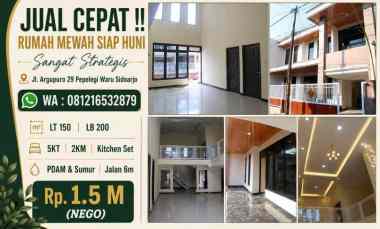 Rumah Dijual Siap Huni Waru Sidoarjo 2 lantai Lt150 Lb200 Strategis
