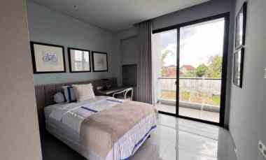 Rumah Cantik 2 Lantai Desain Modern Bonus View Akses Mudah