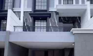 Rumah Modern Classic di Bambu APUS Cipayung Jakarta Timur