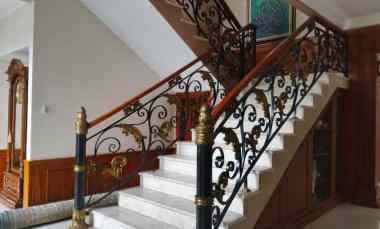 Rumah Mewah Swim Pool Hook Komp Elit Batununggal Kota Bandung