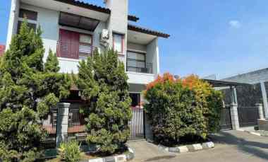 Rumah Siap Huni Elit Istana Kawaluyaan Buah Batu Kota Bandung