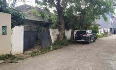Dijual Rumah Tua di jl.Buncit Persada, Kec.Pancoran, Jakarta Selatan