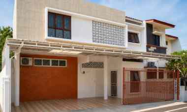 Rumah Mewah Lt 2 Komplek Deplu, Pondok Aren Tangerang Selatan Kota