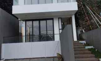 Rumah Baru Moderen di Kawasan Sejuk Cigadung Dago Bandung Utara