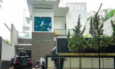 Rumah Dijual di Jl. Cigadung Kota Bandung