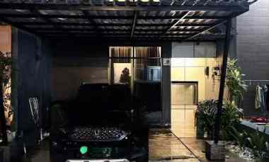 Rumah Mewah Ala Eropa di Cihanjuang 10 menit ke Tol Baros Cimahi