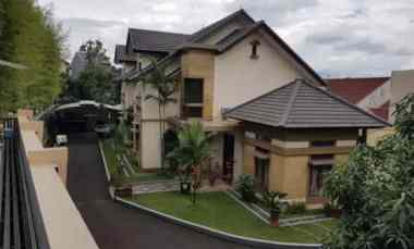 dijual rumah jl cilengkrang cisurupan