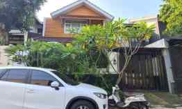 Rumah Mewah dalam Komplek Elite Cinere dekat ke Toll Brigif