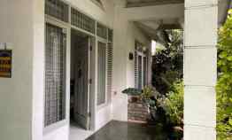 Rumah Kokoh di Komplek Mega Cinere dekat ke Living Plaza