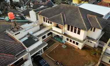 Dijual 4 Rumah Luas Megah dalam 1 Kawasan di Kota Cimahi