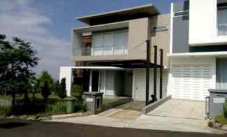 Rumah Mewah Green Hill Dago View Gunung dan Kota Bandung
