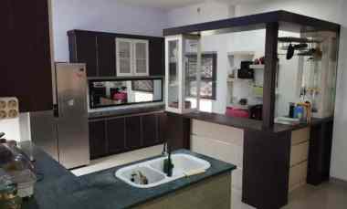 Dijual Cepat Rumah 2 Lt. Beserta Seluruh Isinya.Jln Delima-Pekanbaru