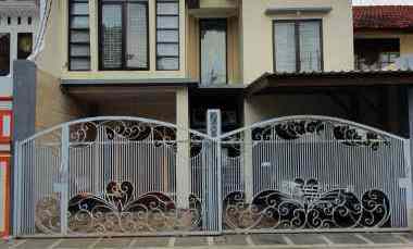 Rumah Siap Huni dalam Komplek Perumnas Klender Duren Sawit Jakarta