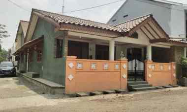 Rumah Luas Grand Delta Pekayon Jaya Bekasi Selatan Kota