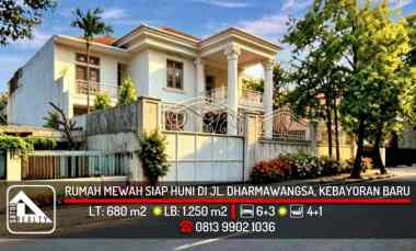 Rumah Mewah Siap Huni di jl. Dharmawangsa, Kebayoran Baru