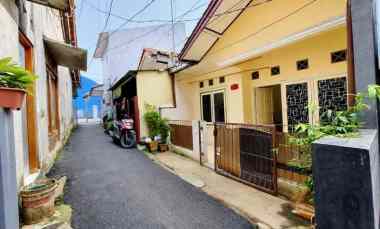 Dijual Rumah SHM Siap Huni di Cipedak, Jagakarsa Jakarta Selatan