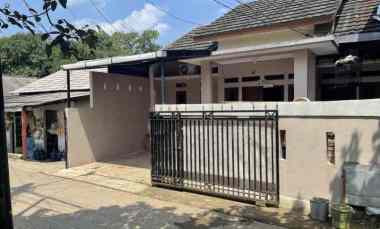 Dijual Butuh Rumah Bagus Strategis Bebas Banjir di Cilodong, Depok