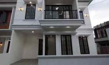 Rumah Mewah dalam Cluster dekat GDC Mall Kalimulya Cilodong Depok