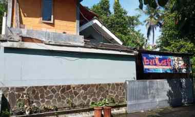 dijual rumah jl kaliurang