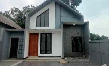 Rumah Cantik Modern Scandinavian dekat Kampus UII Jogja