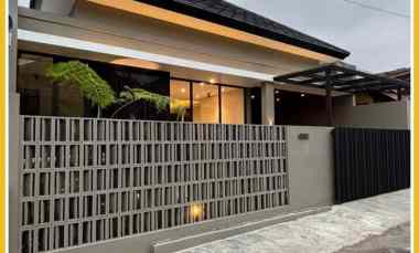 dijual rumah jl kaliurang km 14 pamungkas