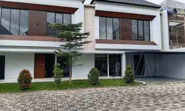 Rumah Dijual di Jl Kaliurang KM 7 Condongcatur Depok Sleman Yogyakarta