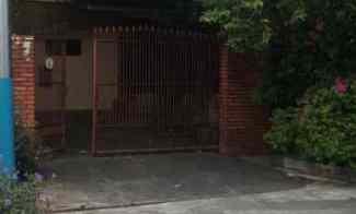 Dijual Rumah Classic Lokasi di Daerah Pulogadung Jakarta Timur