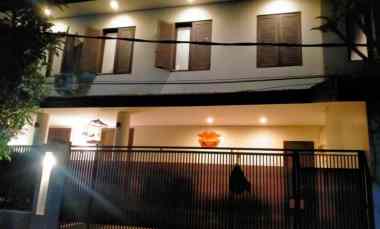 Rumah Dijual di Jl. Karang Tengah raya