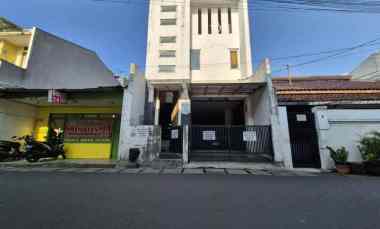 Dijual Kos-kosan 3 Lantai 10 Kamar Penuh Semua