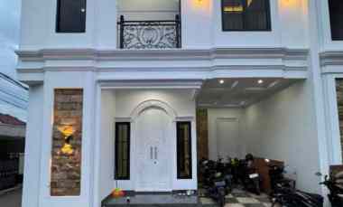 Rumah 2 Lantai Siap Huni dekat Tol Andara dan Simatupang