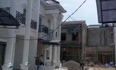 Rumah Baru Classic di Kelapa Dua Wetan Ciracas Jakarta Timur