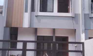 Rumah Dijual di Jl kelapa sawit Cinere Depok Jawa Barat
