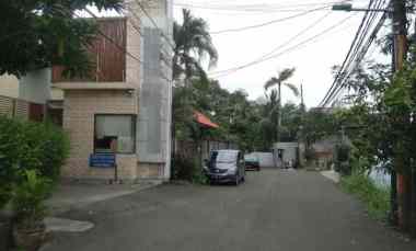 Rumah 2 Lantai Sangat Mewah Siap Huni Area Kemang Jakarta Selatan