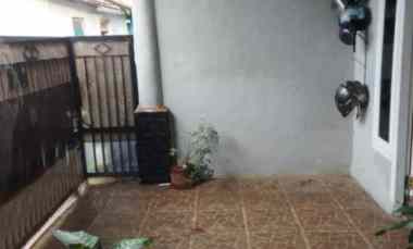Jual Rumah Kondisi Baik di Pemukiman Asri dekat Stasiun