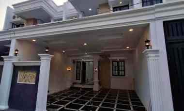 Rumah Baru dalam Komplek Perumahan di Kalisari Cijantung Jakarta Timur