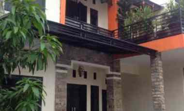 Dijual Rumah Town House Minimalis Siap Huni, di jl Raya Lenteng Agung
